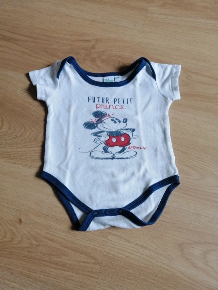 Bodys 6 mois