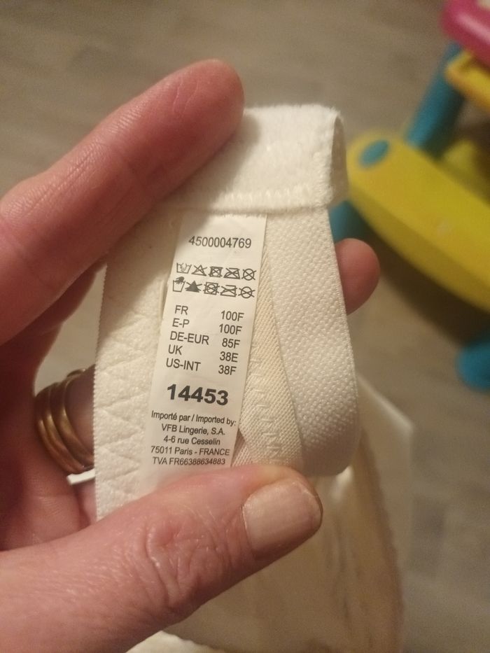 Soutien gorge 100F en dentelle neuf ecru - photo numéro 5