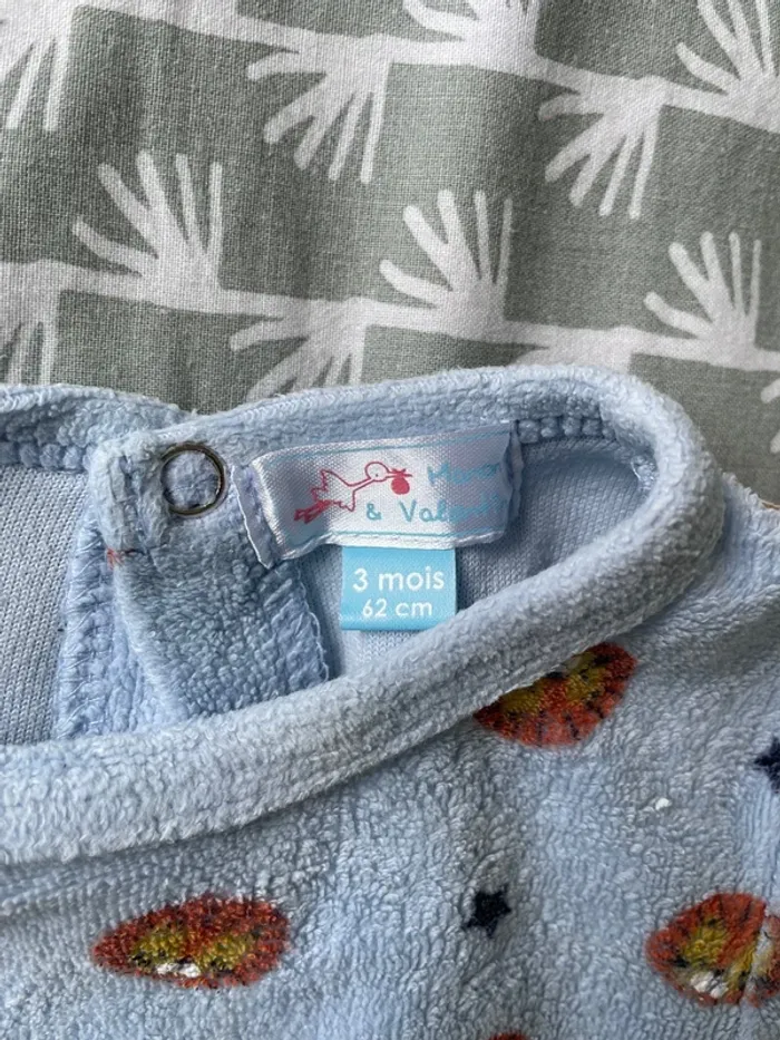 Pyjama 2 pièces velours 3 mois - photo numéro 2