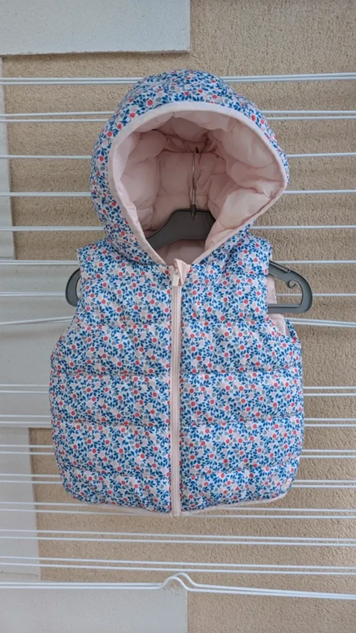 Veste sans manches 12 mois - photo numéro 2