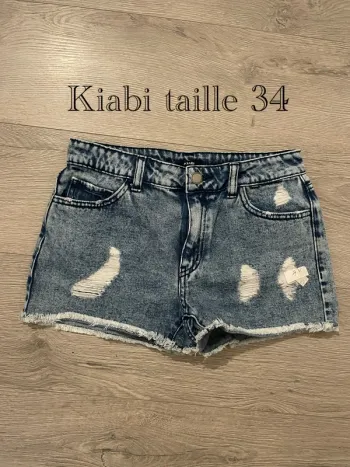 Short en jean bleu destroy Kiabi – Taille 34 (XS)