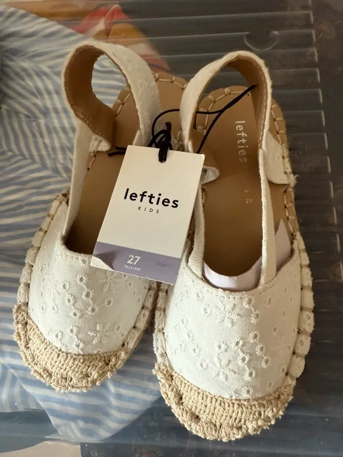 Espadrilles enfants taille 27 - photo numéro 3