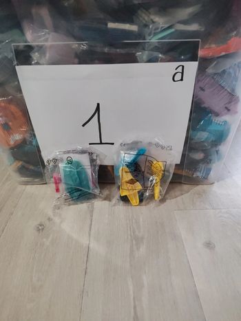 Figurine McDonald's véhicule style lego //