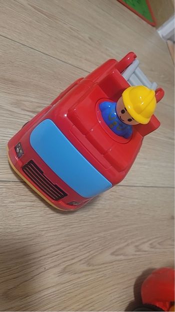 Camion pompiers bébé