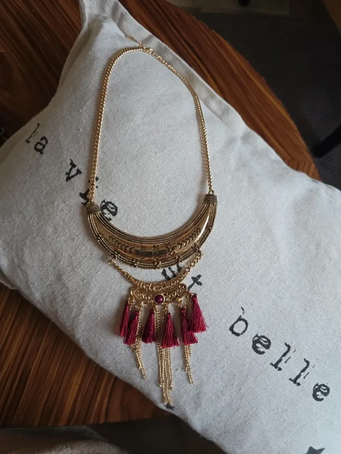 Collier - photo numéro 3