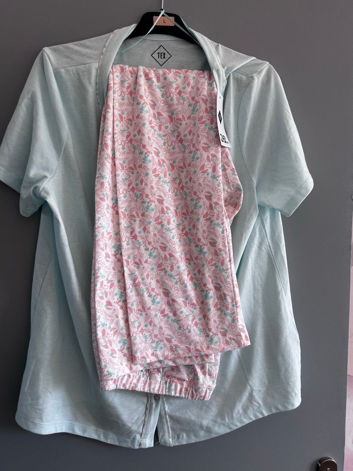 Pyjama femme 2 pièces - photo numéro 2