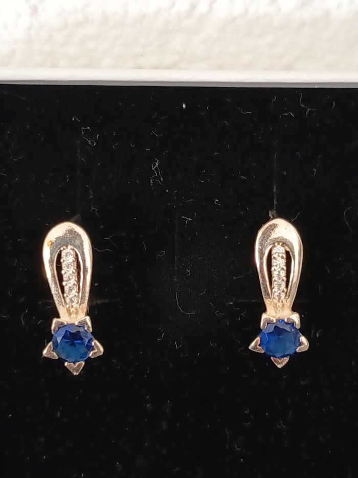 Boucles d'oreilles en argent. - photo numéro 2