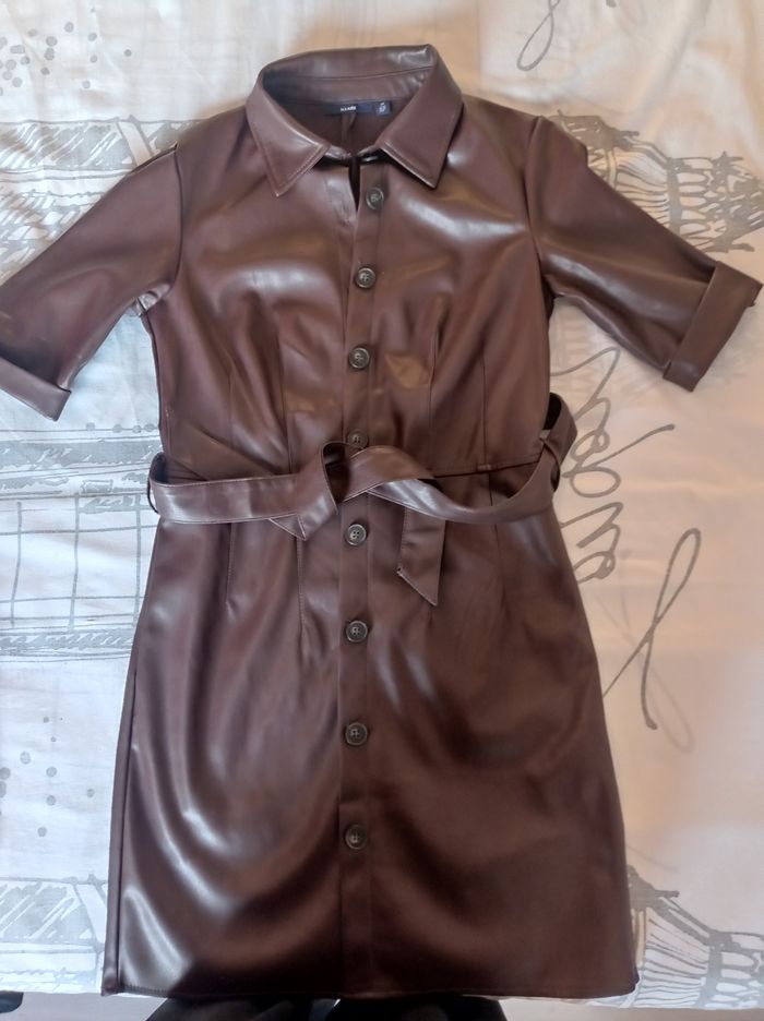 Robe - photo numéro 4