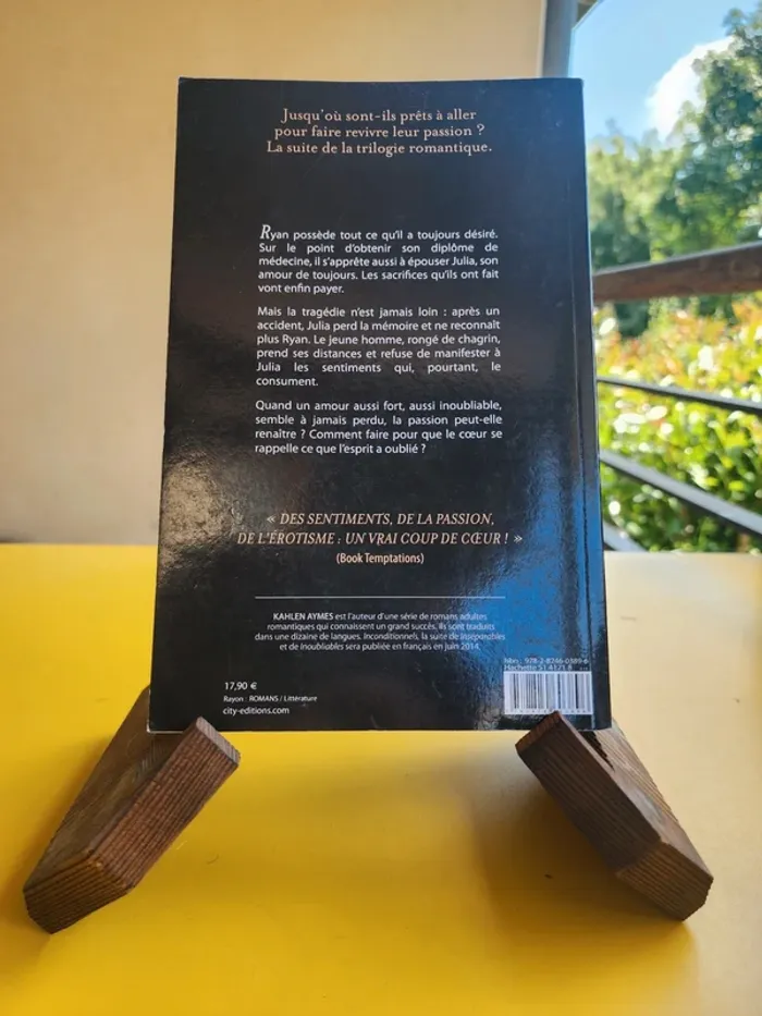Livre broché "inoubliables" de Kahlen Aymes - photo numéro 3