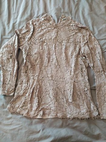 Haut en dentelle vieux rose L