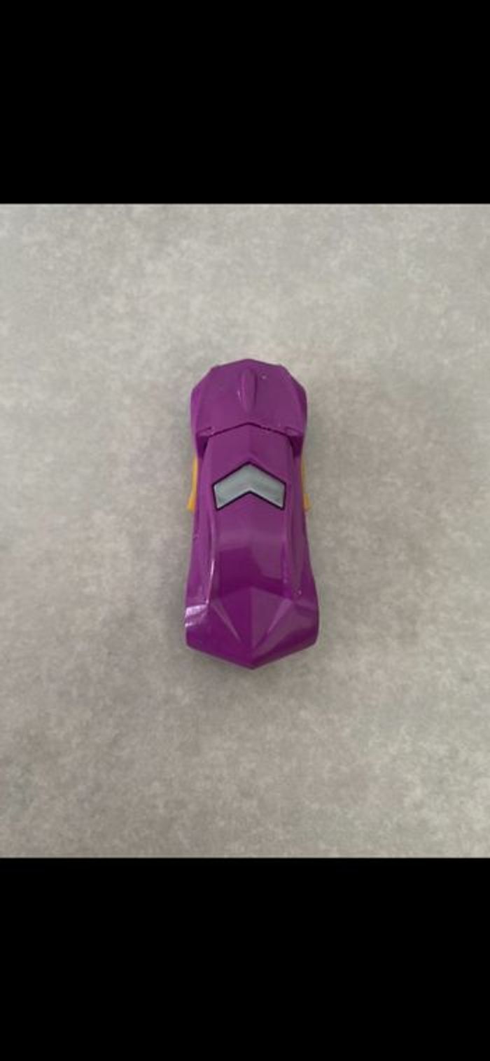 Jouet figurine voiture - photo numéro 4