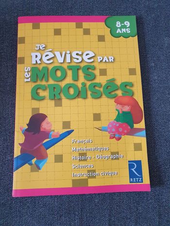 Livre Je révise par les mots croisés