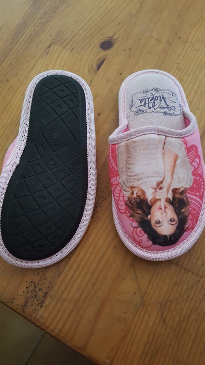 Chaussons mules Violetta taille 29
