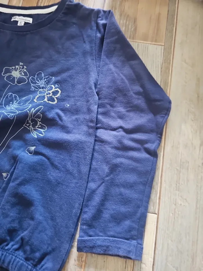 Pull  pour fille taille 10 ans marque collection - photo numéro 2
