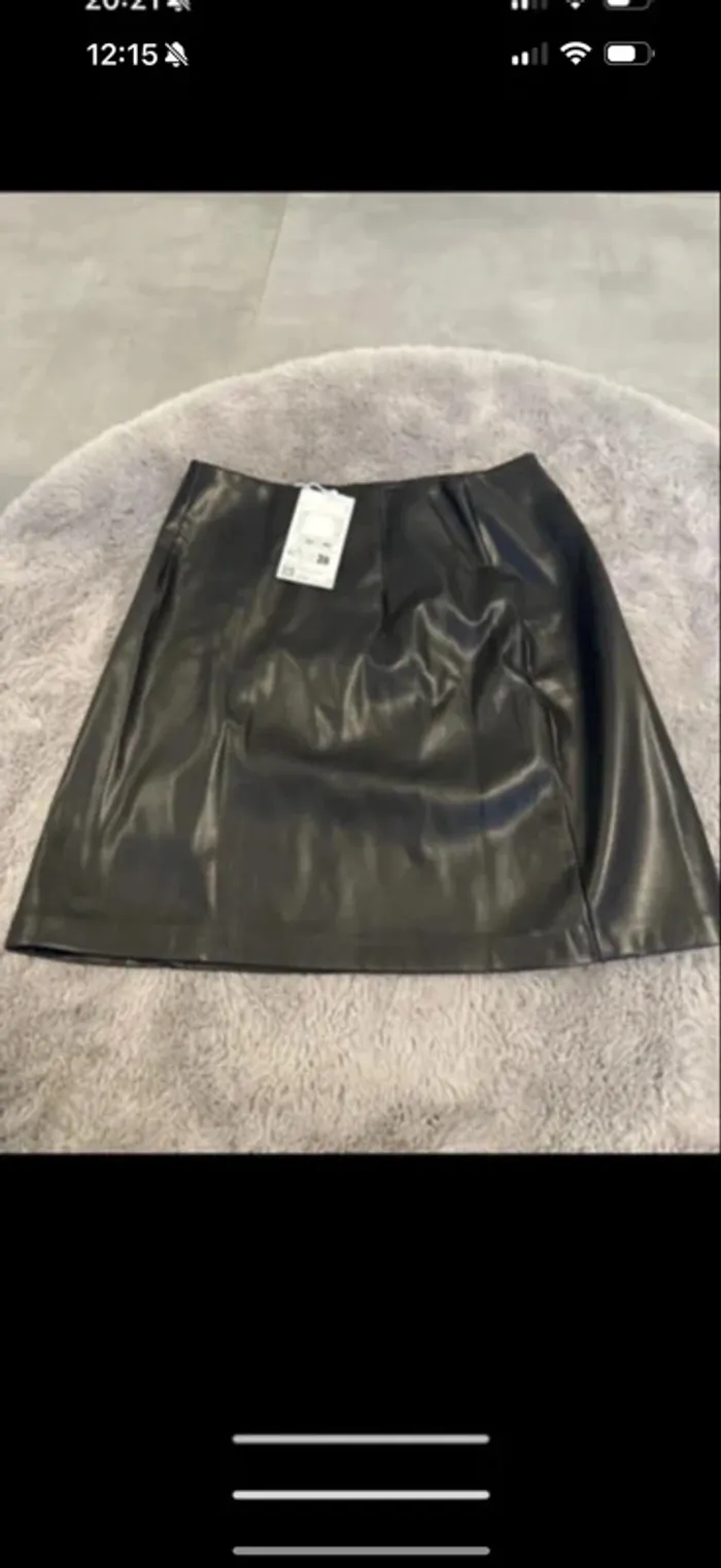 Mini jupe simicuir taille xs