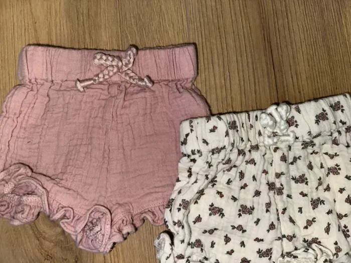 Lot de 2 short 3 mois - photo numéro 2