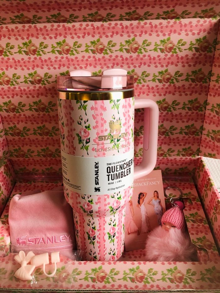 Stanley x Loveschack Fancy