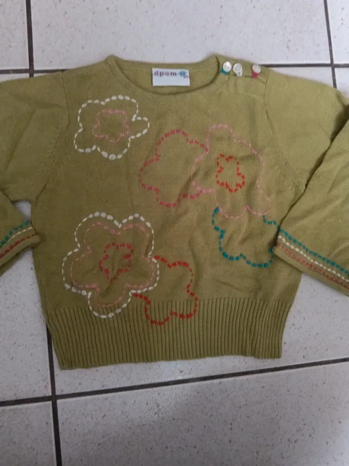 Pull dpam 23mois