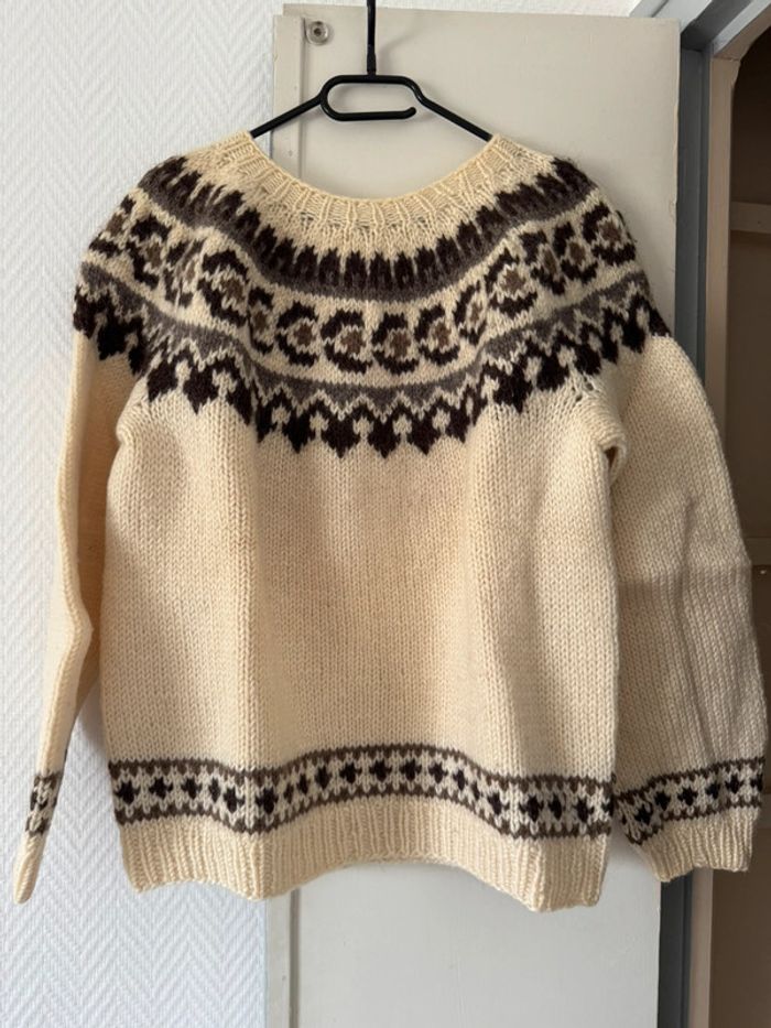 Pull en laine taille S