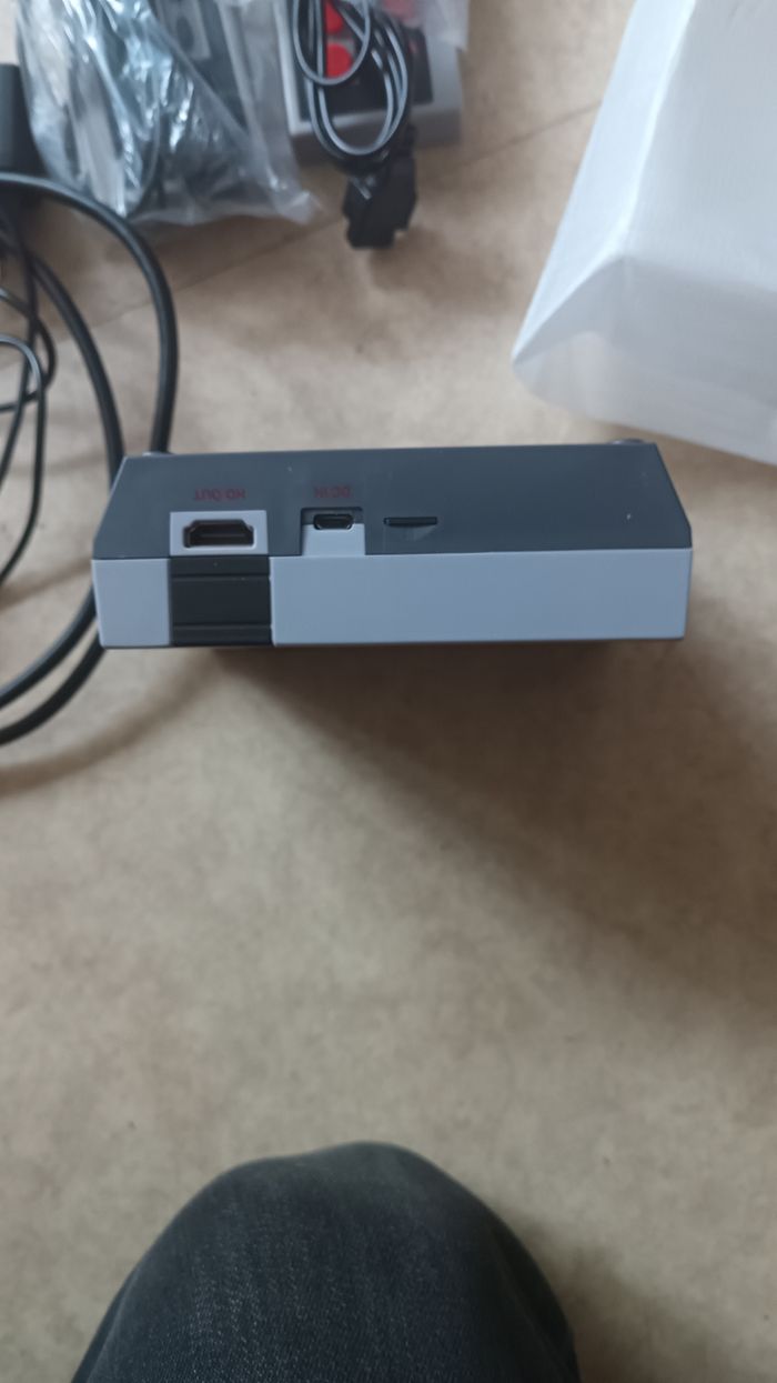 Mini nes avec 600 jeux , neuf avec boîte d'origine - photo numéro 4