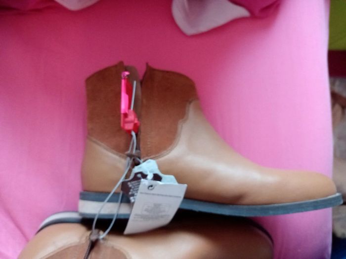 Bottines en cuir pointure 36 - photo numéro 7