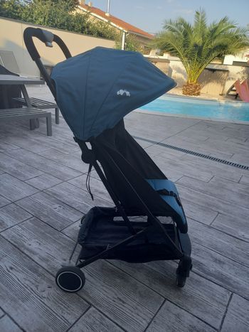 Poussette compacte bébé confort