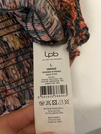 Haut les petites bombes taille L neuf