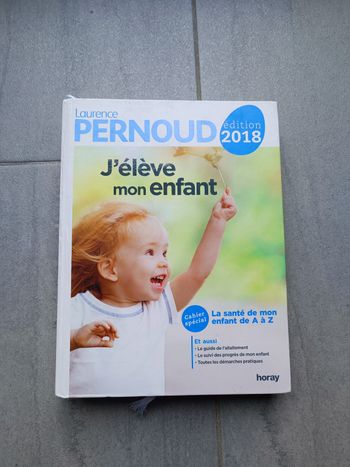 Livre j'élève mon enfant