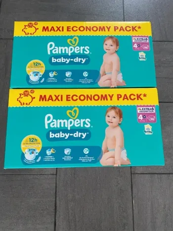 Lot de 196 couches Pampers baby dry Taille 4+ T4+ lot 2 cartons