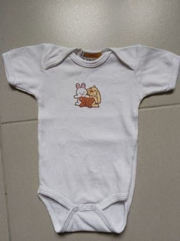 Bodie manche courte 3 mois