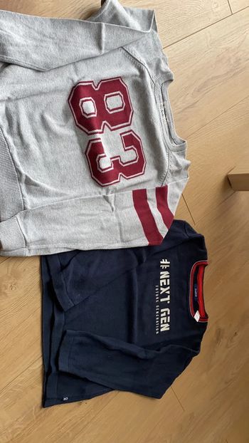 Lot de deux pulls neufs okaidi