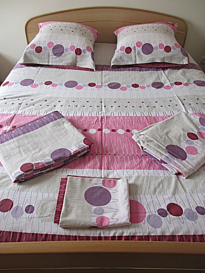 Parure de lit motifs graphiques Françoise Saget - Housse de couette 200 x 200 - photo numéro 3