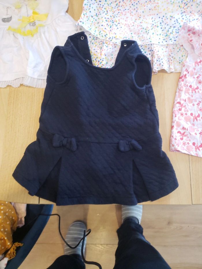 Lot robes - photo numéro 3