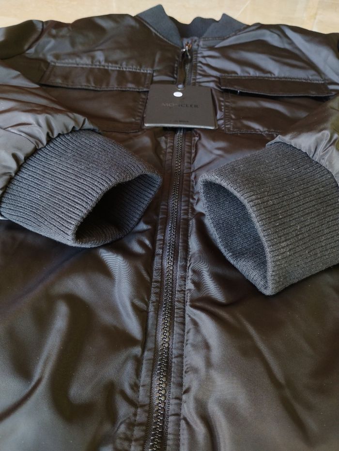 Moncler Veste Réversible Noire XL • 2 en 1 · Très pratique - photo numéro 4