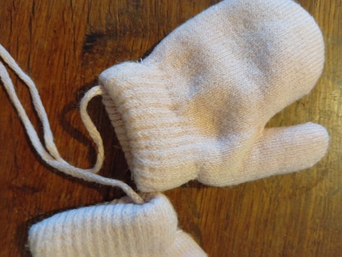 Lot bonnet plus moufle 6/12 mois - photo numéro 6