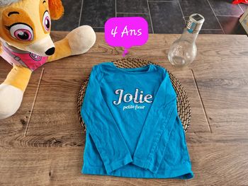T-shirt manches longues 4 ans