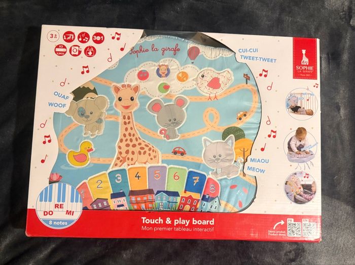 Mon premier tableau interactif Touch & Play Board Sophie la girafe