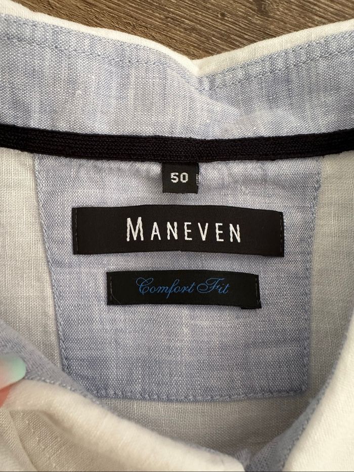- Chemise Maneven [N] - Taille 50 - bon état, petite tache - photo numéro 3