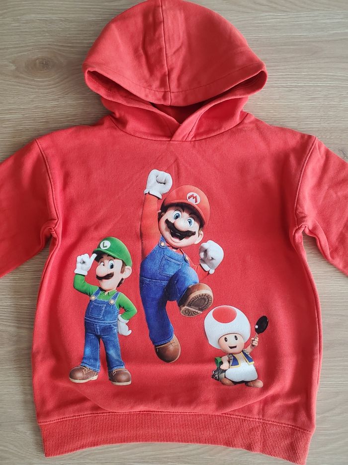 Pull et tee-shirt  Super Mario 8 ans - photo numéro 3