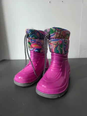 Botte de neige fille taille 22