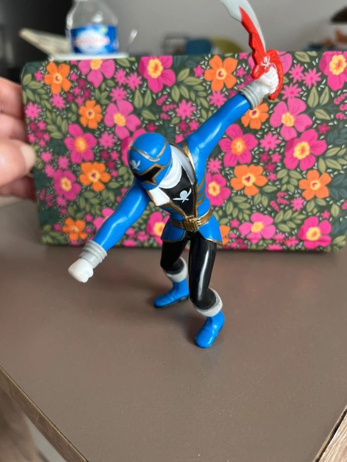 Figurine Power Rangers bleu 2014