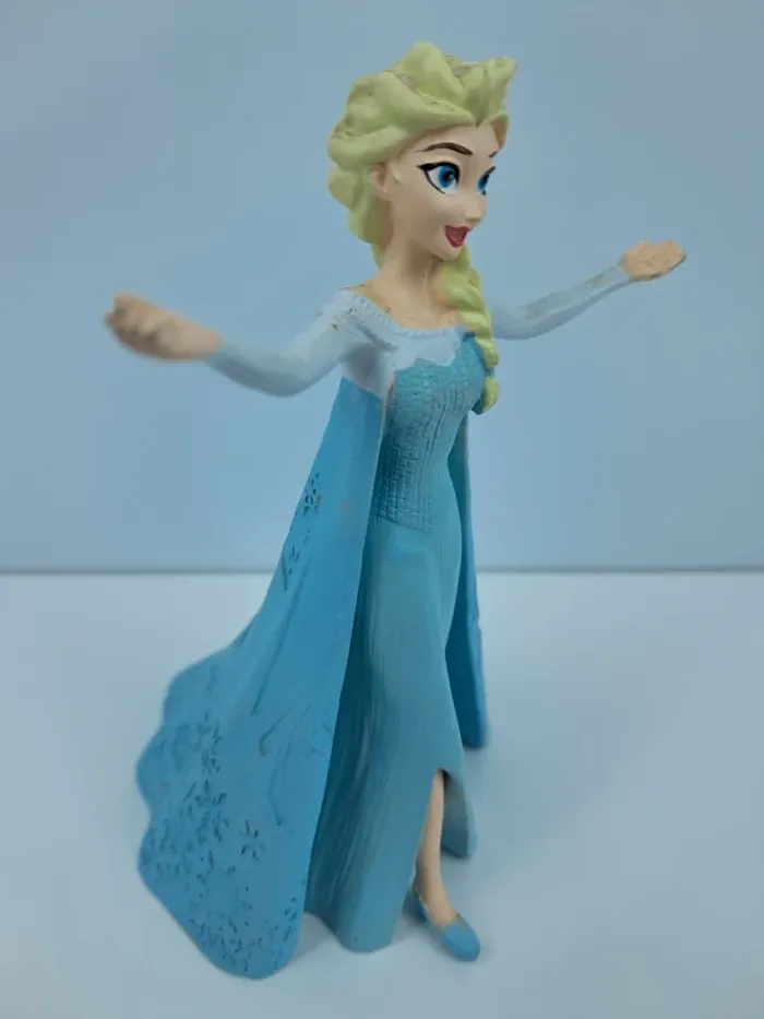 Figurine Elsa de La Reine des Neiges de Walt Disney - photo numéro 5