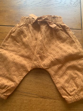 Pantalon en broderie anglaise