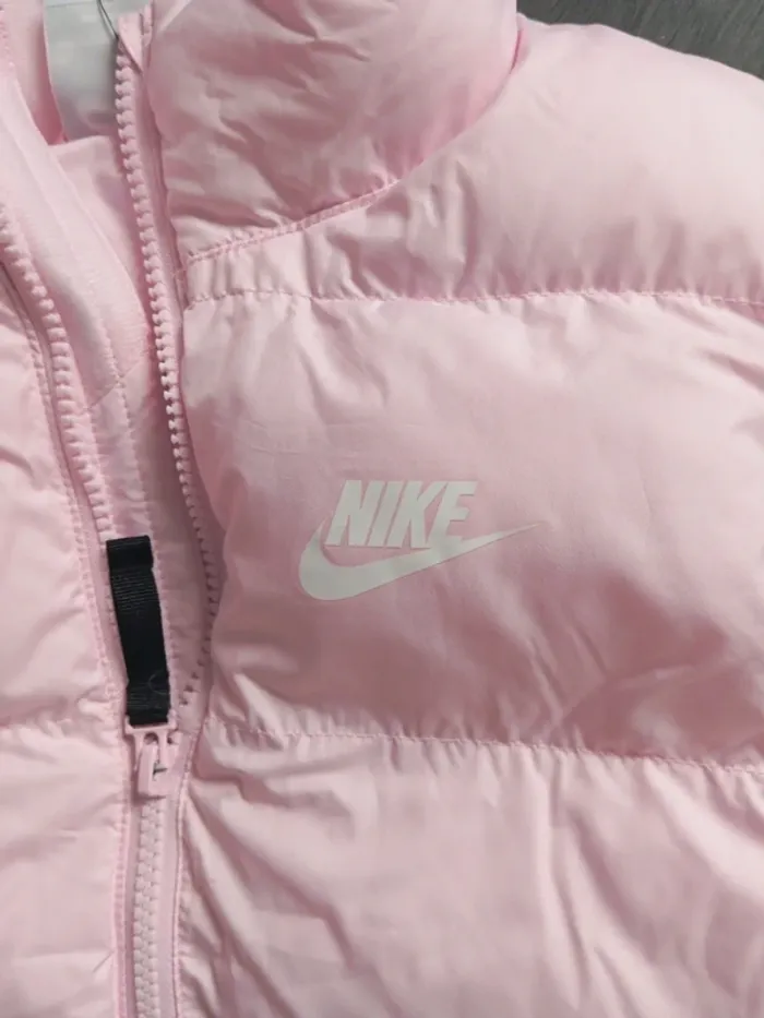 Doudoune sans manche Nike fille taille M - photo numéro 2