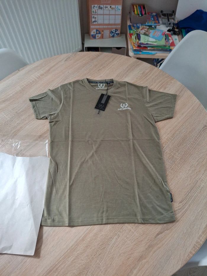 T-shirt - photo numéro 3