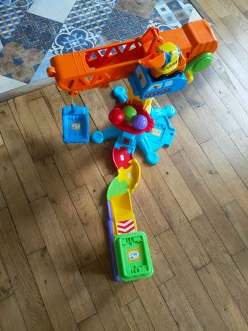 Maxi grue interactive Tut tut bolide