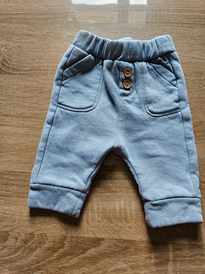 Lot de 2 pantalons 3 mois - photo numéro 3