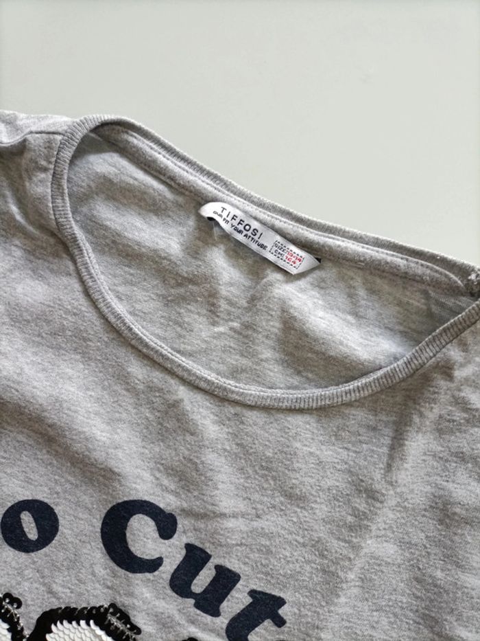 T shirt gris - photo numéro 3