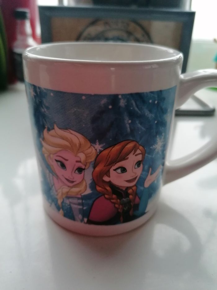 Lot x2 tasses reine des neiges Frozen donne pot à crayon - photo numéro 3
