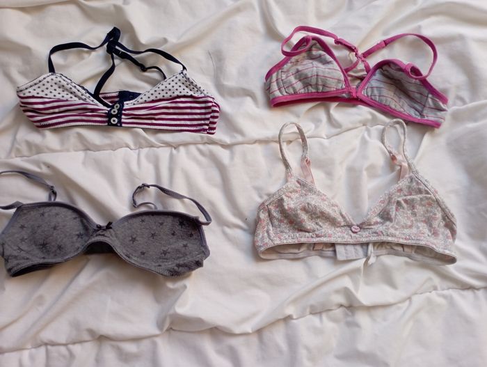 Lot 4 soutien gorge marques diverses 75A 2€